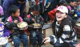 荔枝娱乐明星日常吃瓜,荔枝娱乐界的“吃瓜”风云录