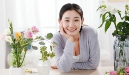 娱乐八卦吃瓜相关图片和素材,揭秘明星幕后故事，吃瓜群众狂欢时刻