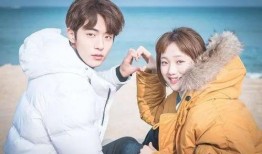 娱乐吃瓜酱情侣双方,娱乐吃瓜酱情侣的甜蜜日常揭秘